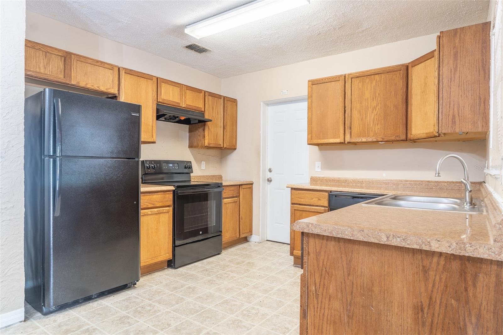 HIGHLAND PINES 6TH ADD - Residential