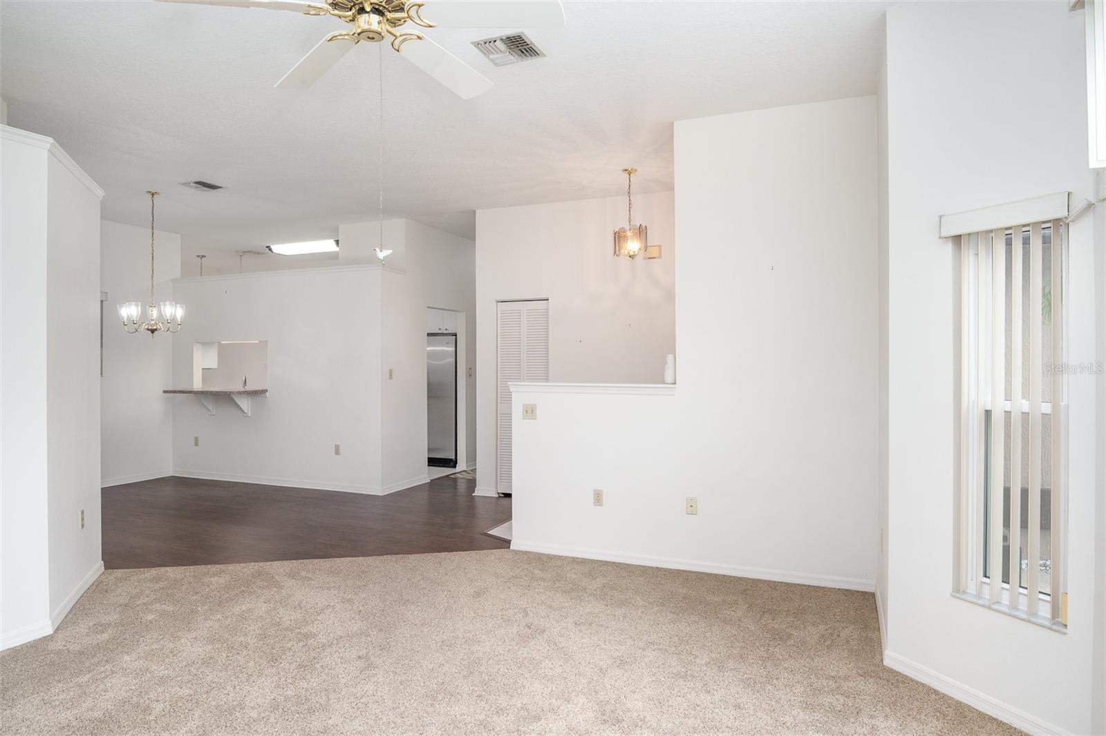 5885 CRANE DRIVE