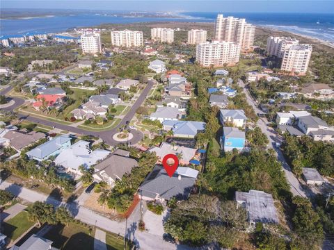 A home in NEW SMYRNA BEACH