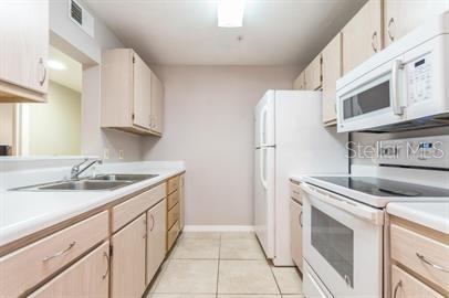 CAMPUS EDGE CONDO - Residential Lease