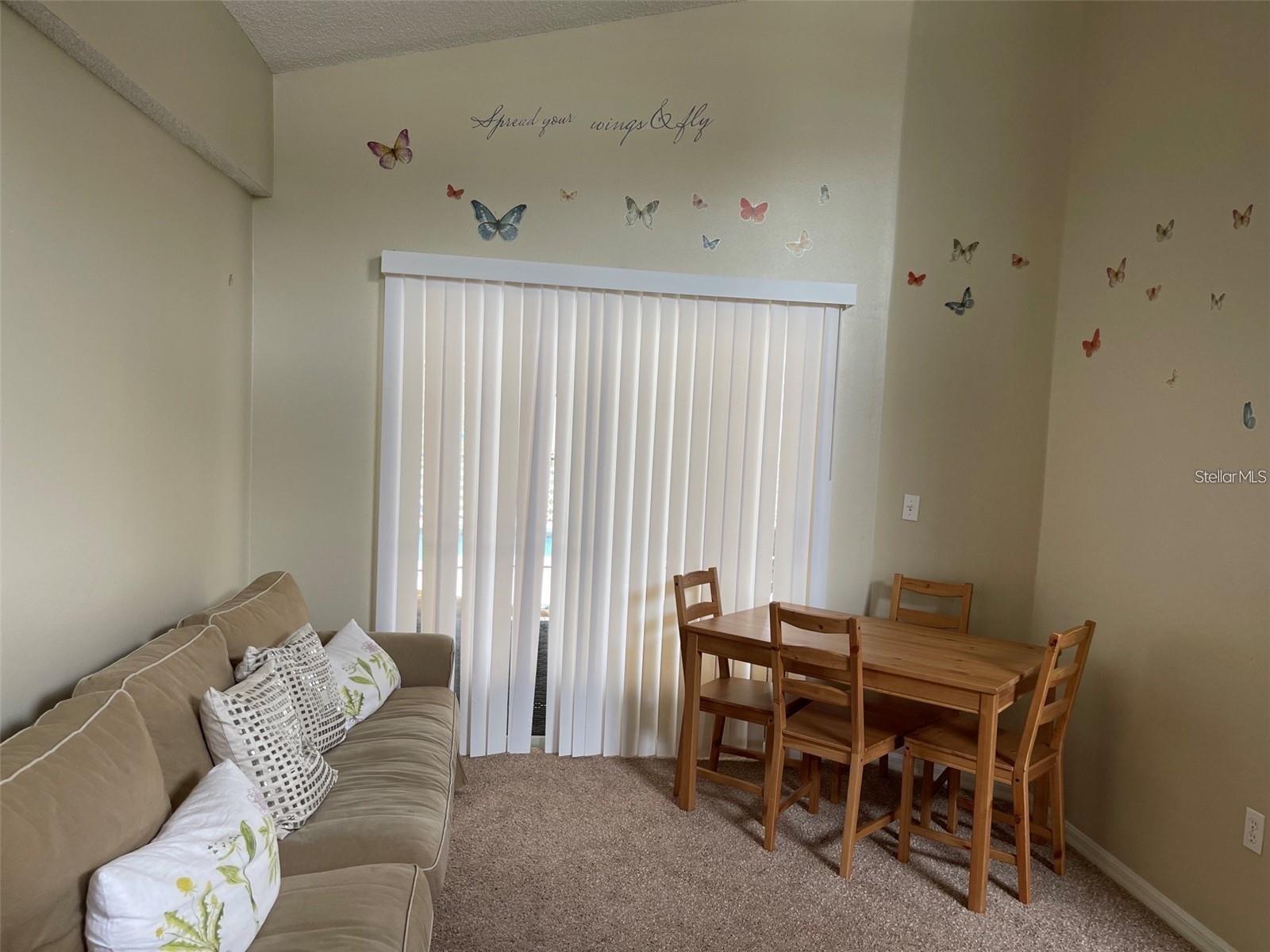 519 THOUSAND OAKS BOULEVARD