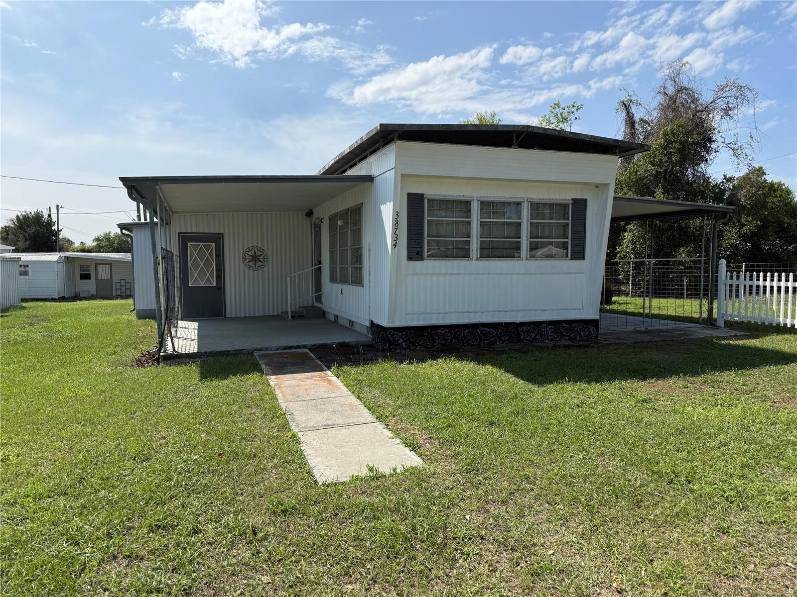 FLORIDA TRAILER ESTATES - Residential