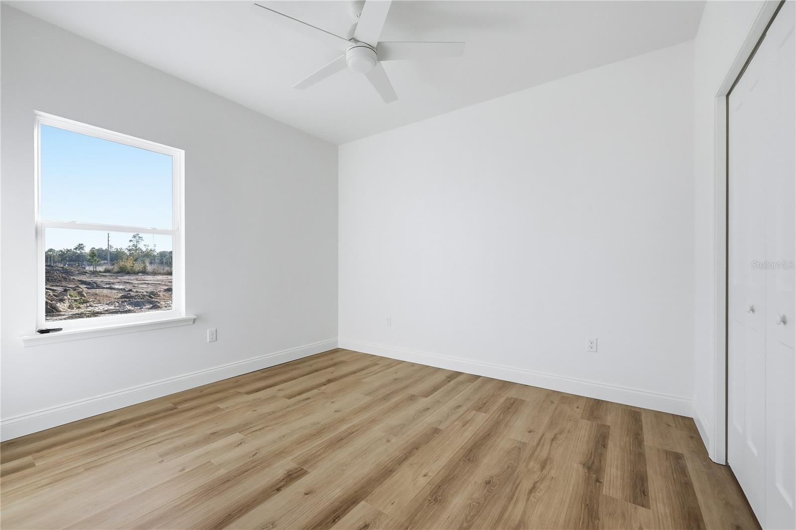 GRAND OAKS AT TOWER - Residential