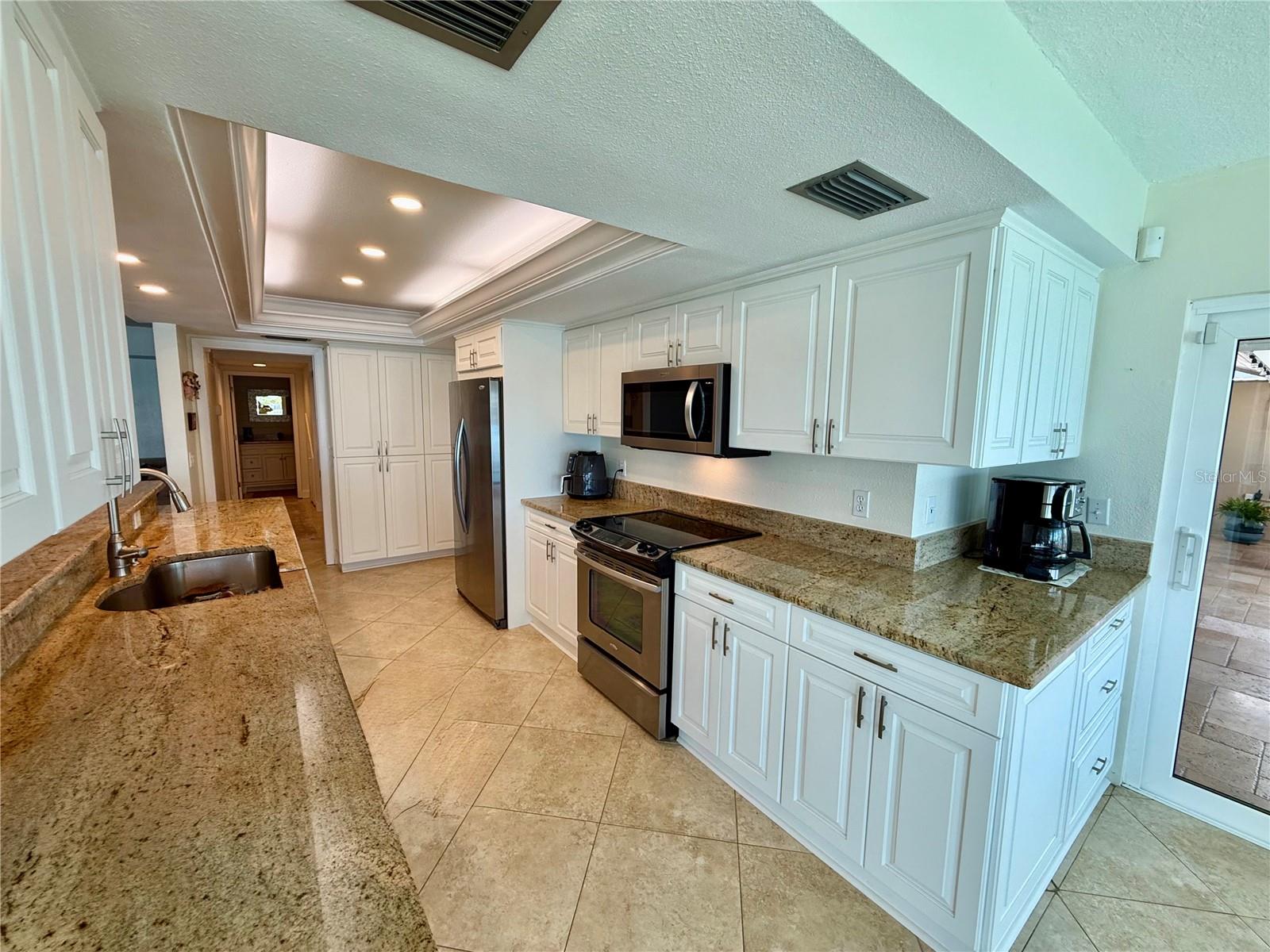 ISLAND ESTATES OF CLEARWATER - Residential