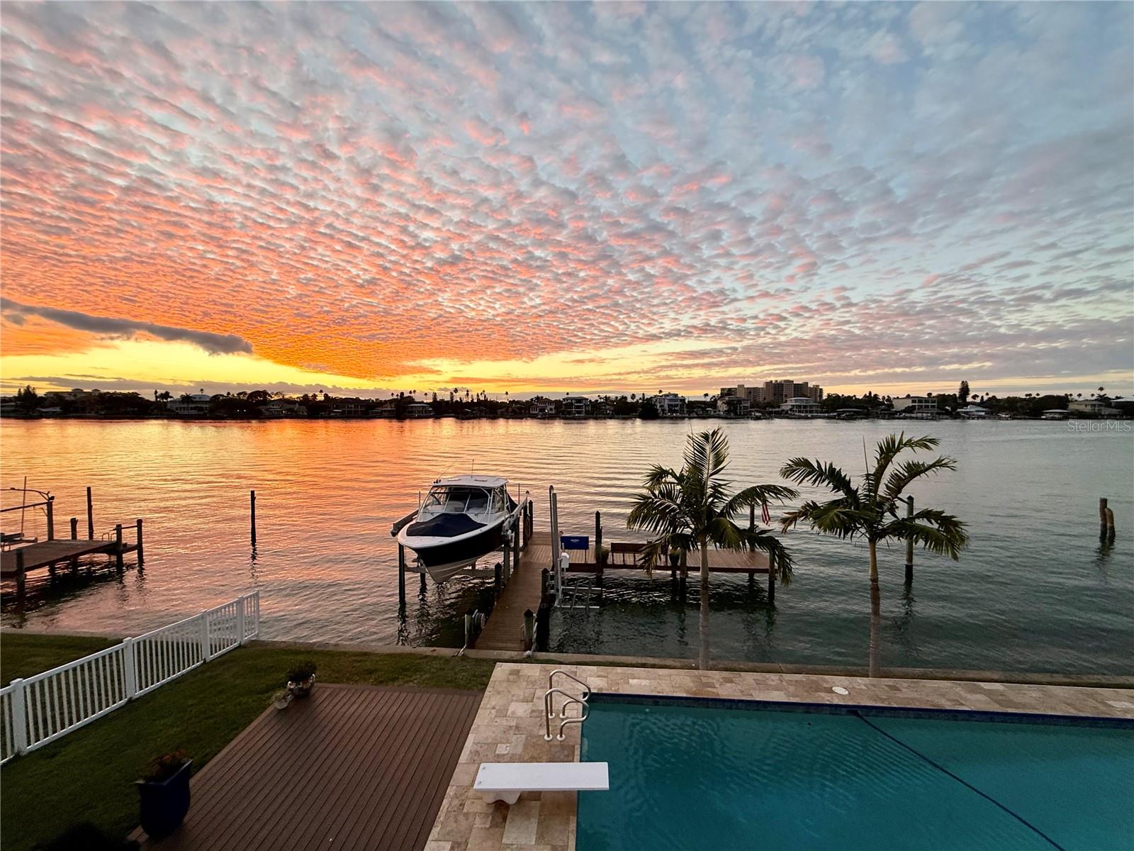 ISLAND ESTATES OF CLEARWATER - Residential