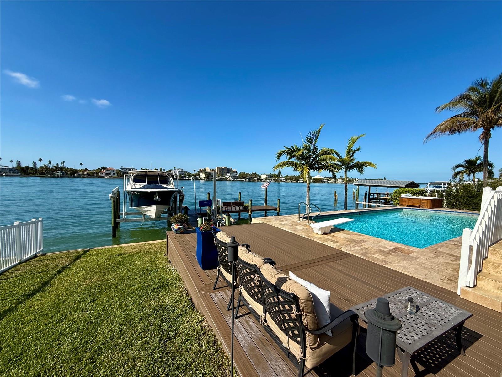 ISLAND ESTATES OF CLEARWATER - Residential