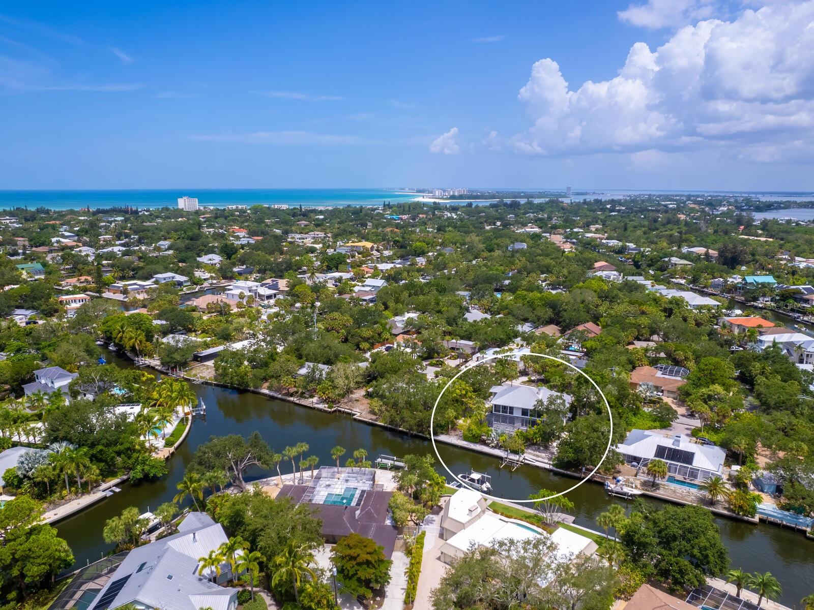 SIESTA ISLES - Residential