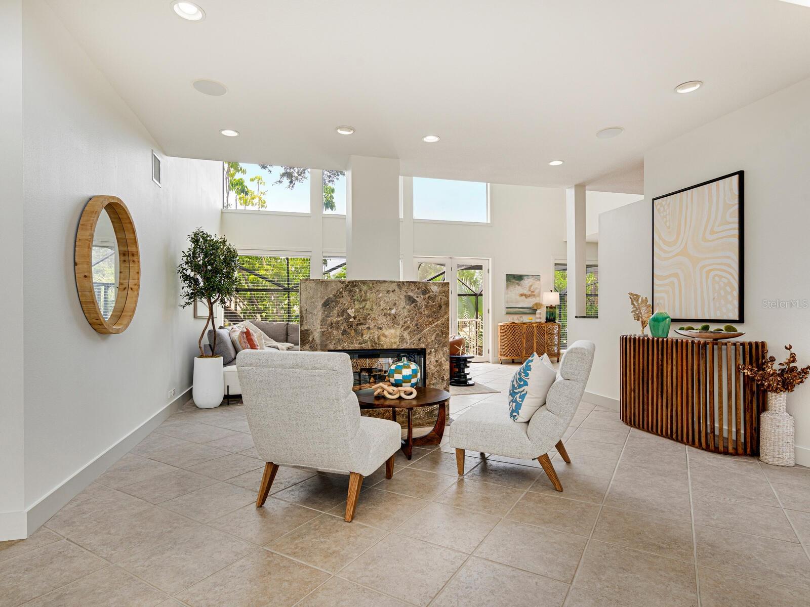 SIESTA ISLES - Residential