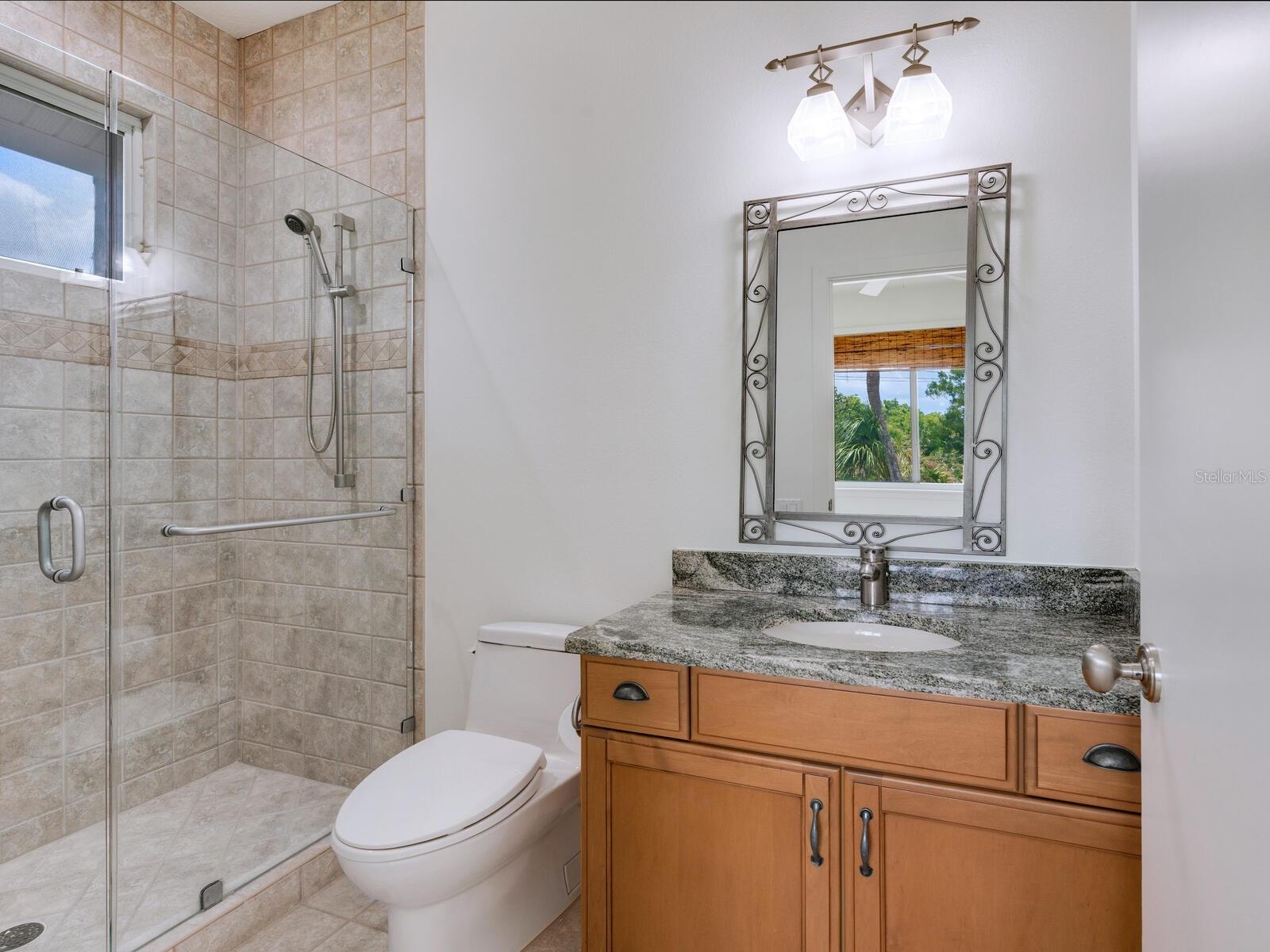 SIESTA ISLES - Residential