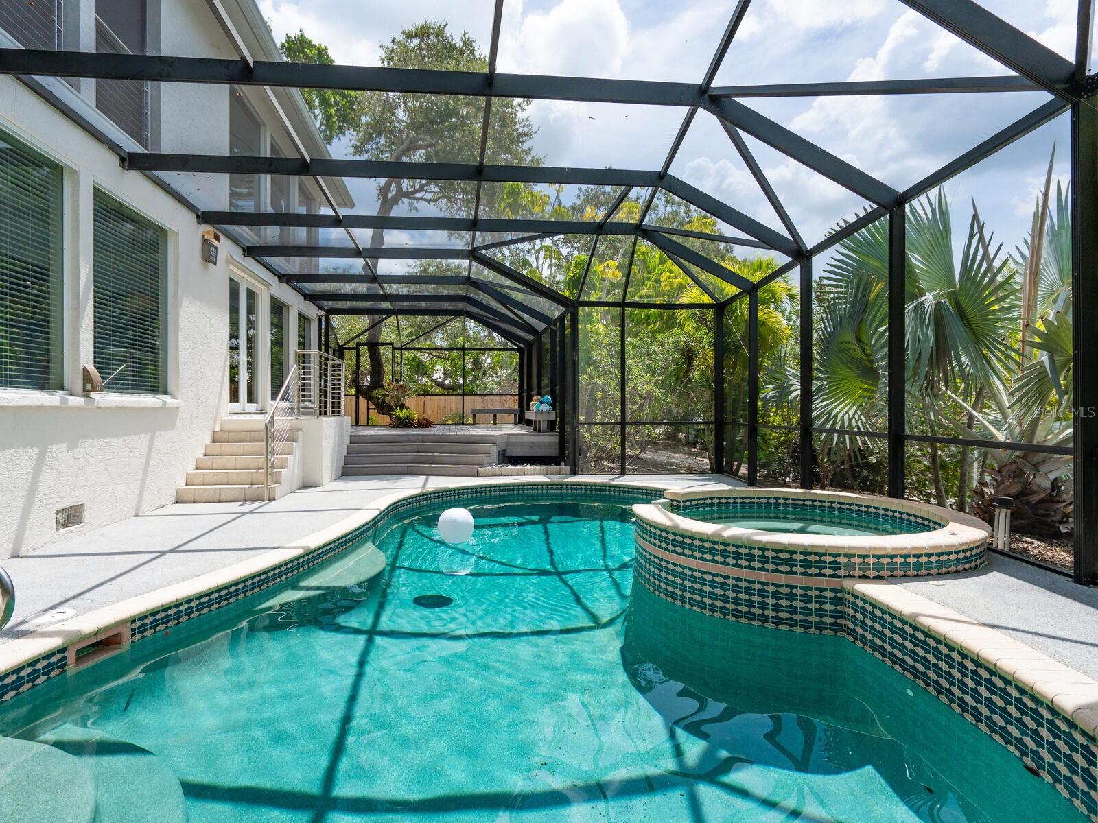 SIESTA ISLES - Residential