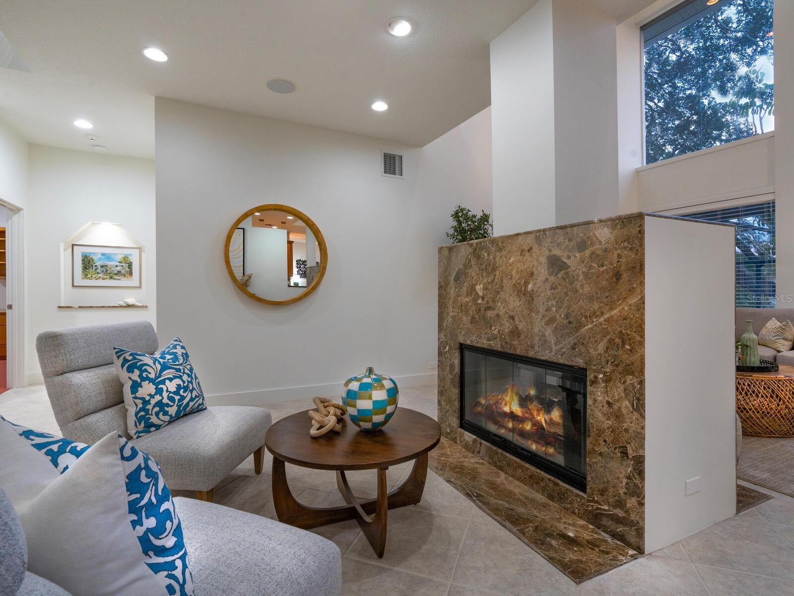 SIESTA ISLES - Residential