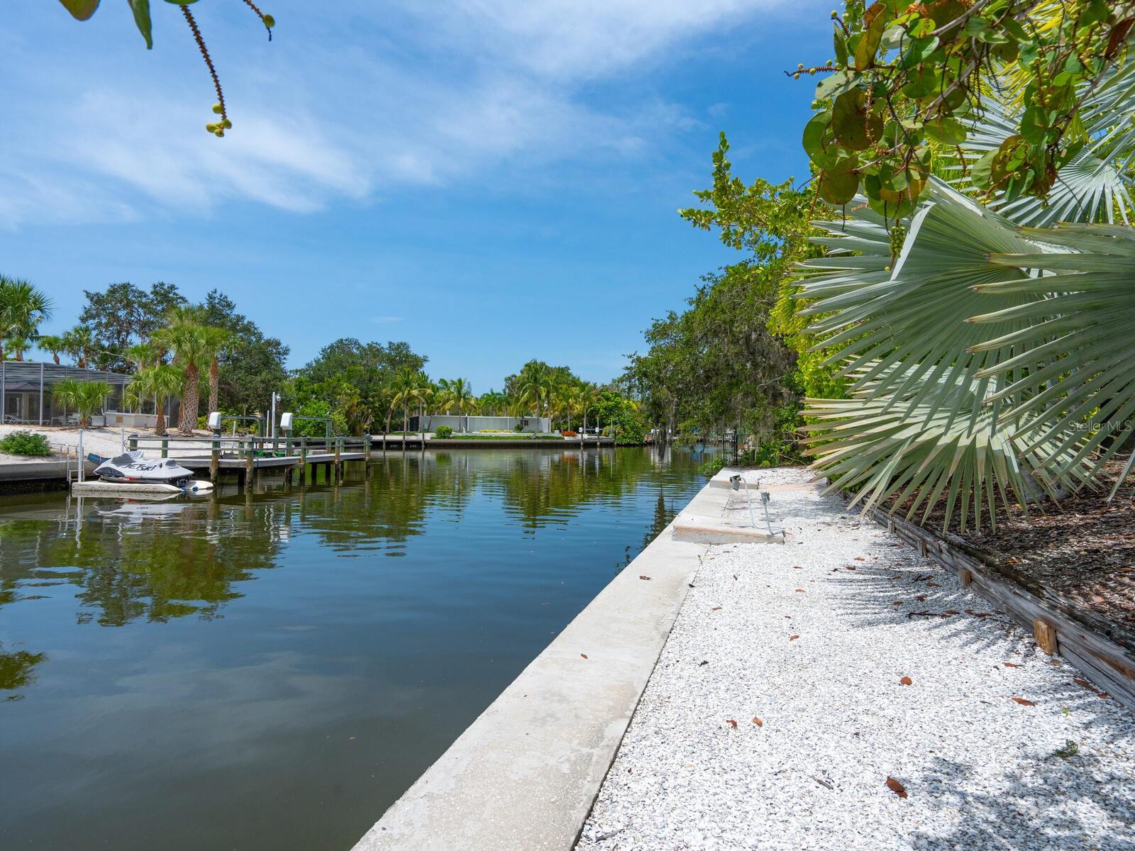 SIESTA ISLES - Residential