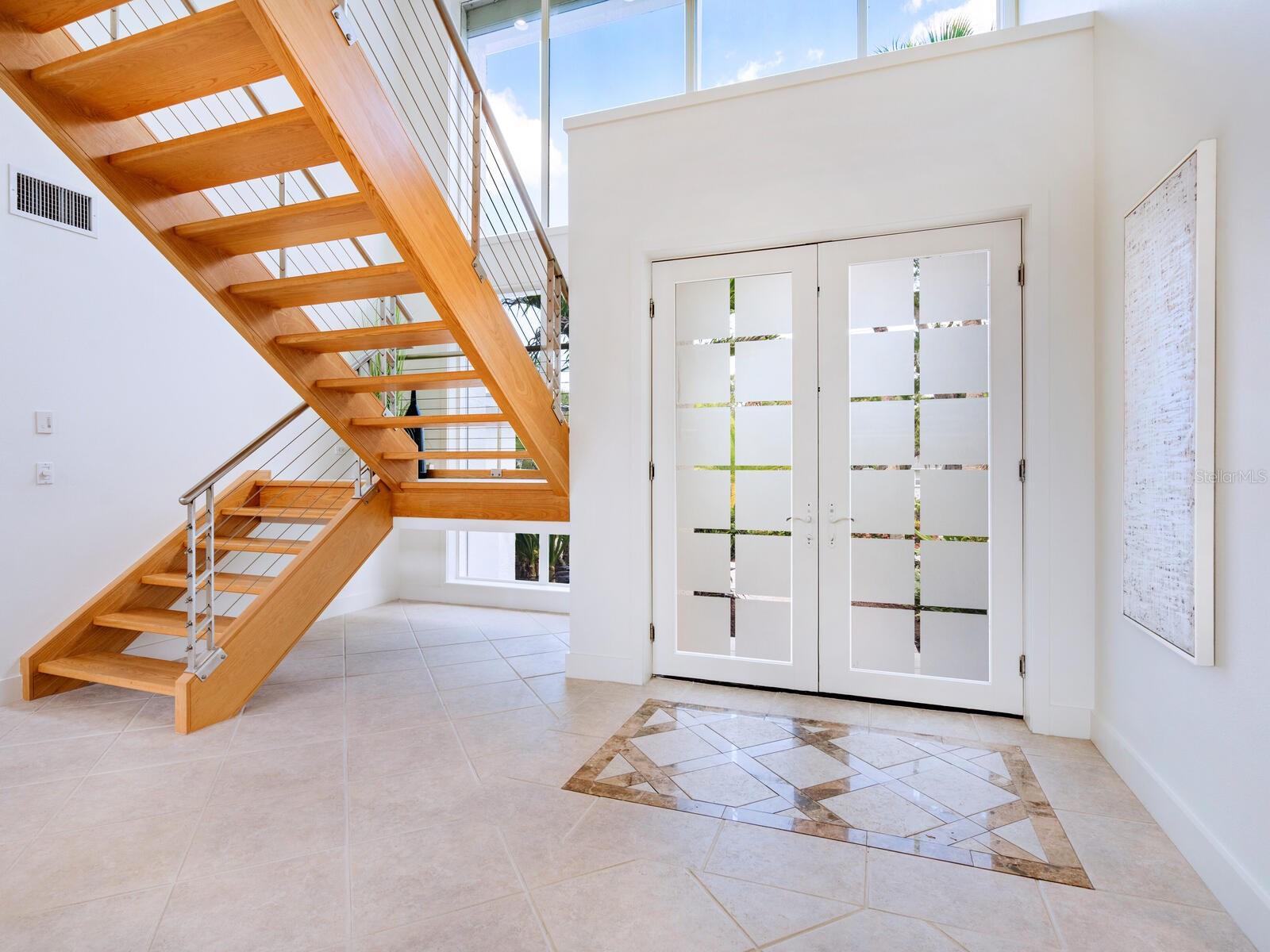 SIESTA ISLES - Residential