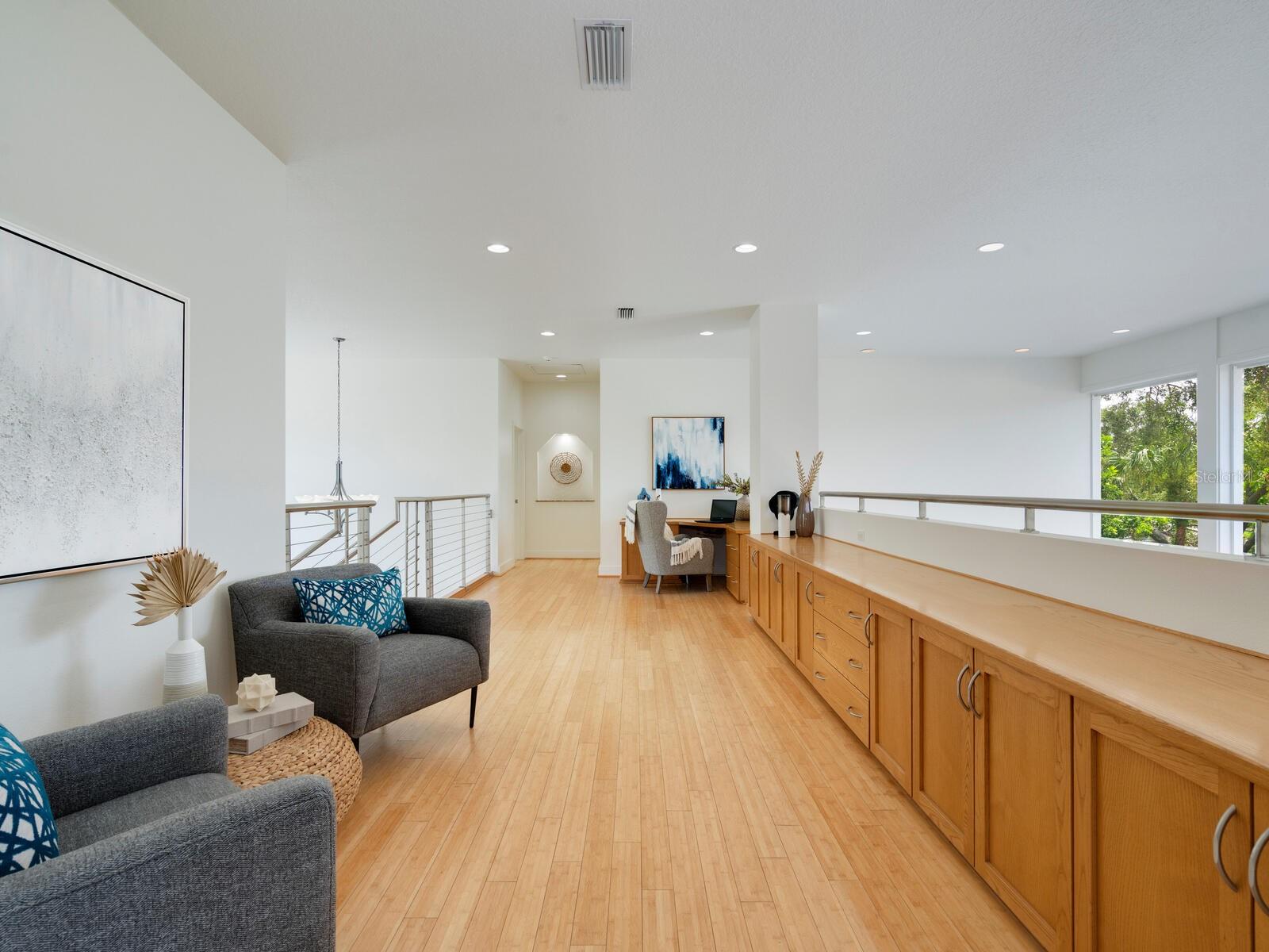 SIESTA ISLES - Residential