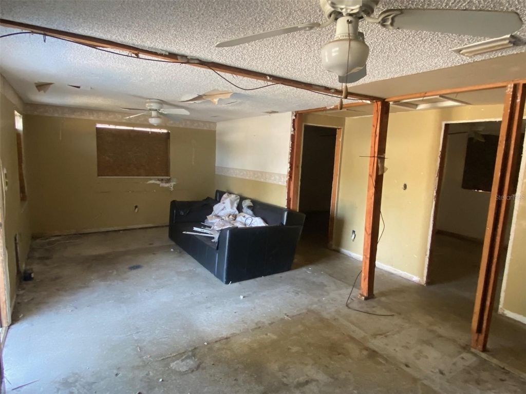 Photo of 4605 John Bell Jr Drive, Tampa, FL 33610 (MLS # TB8450135)