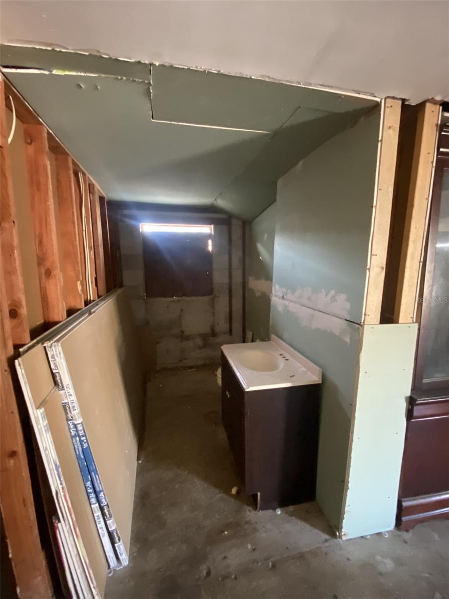 NORTHVIEW HILLS UNIT 3 - Residential