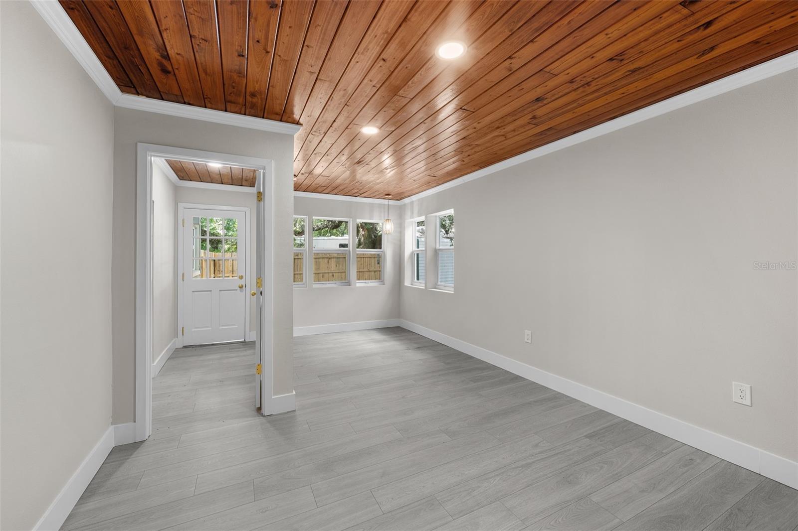 WINIFRED PARK - Residential