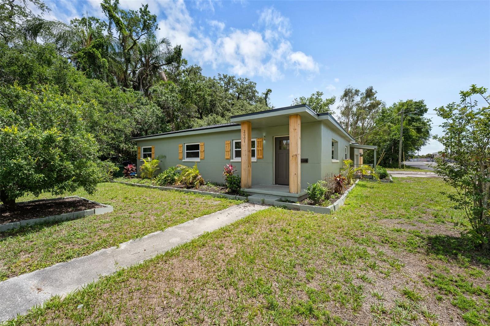 WINIFRED PARK - Residential