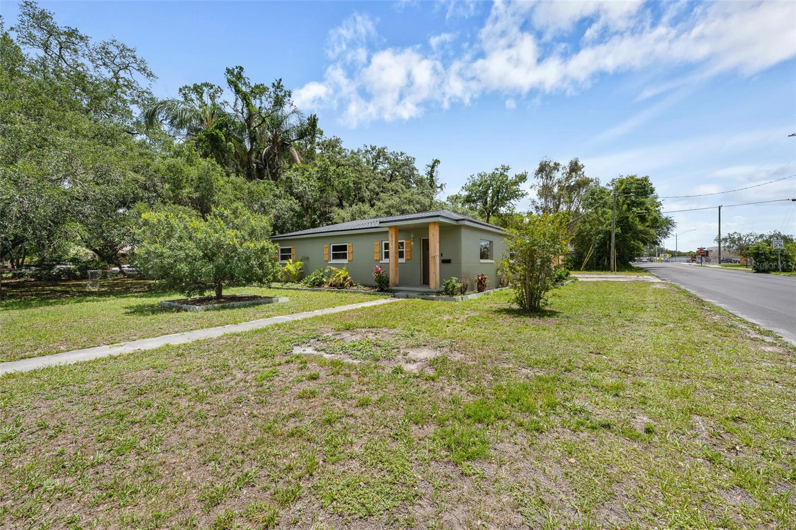WINIFRED PARK - Residential