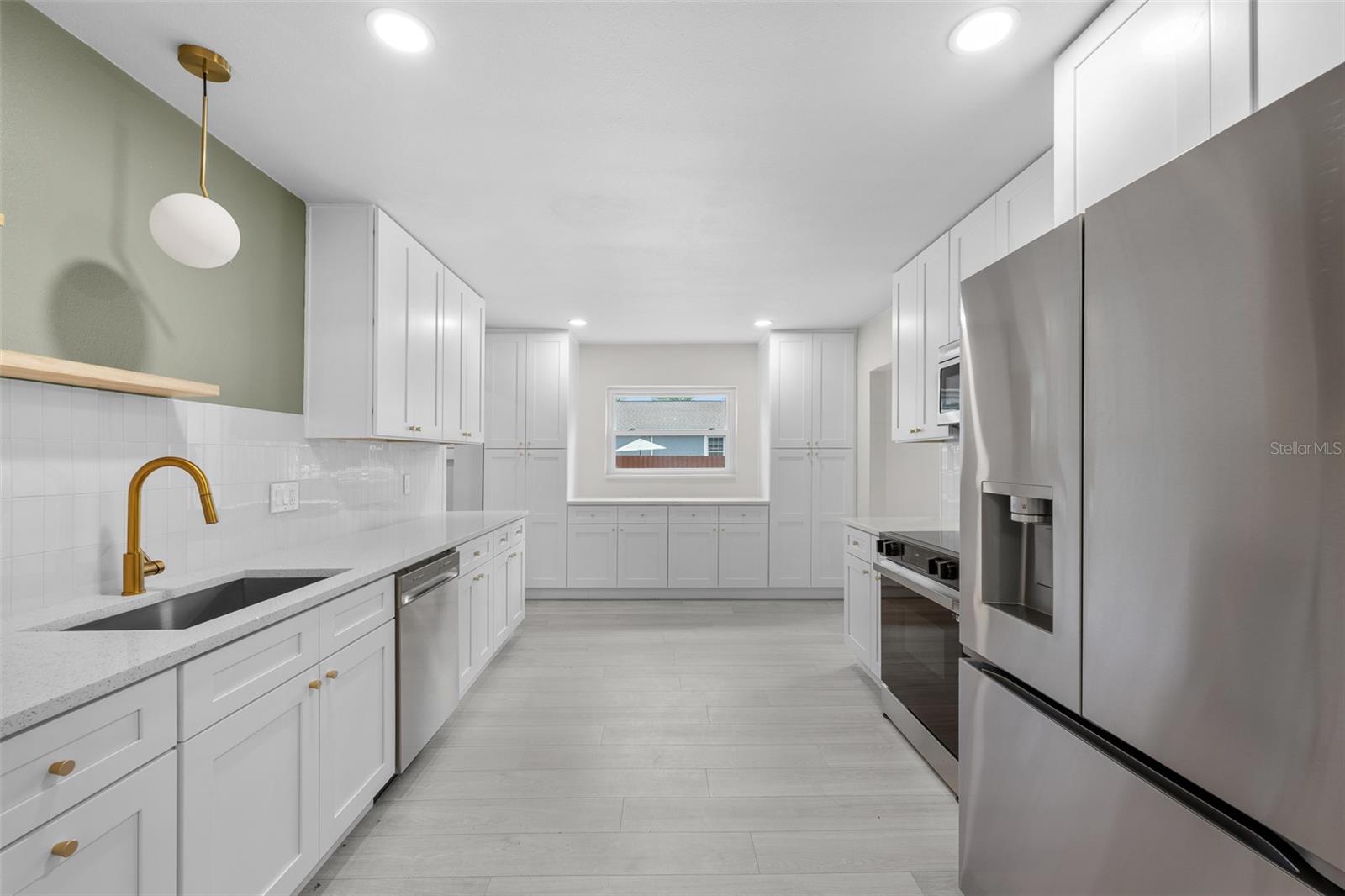 WINIFRED PARK - Residential