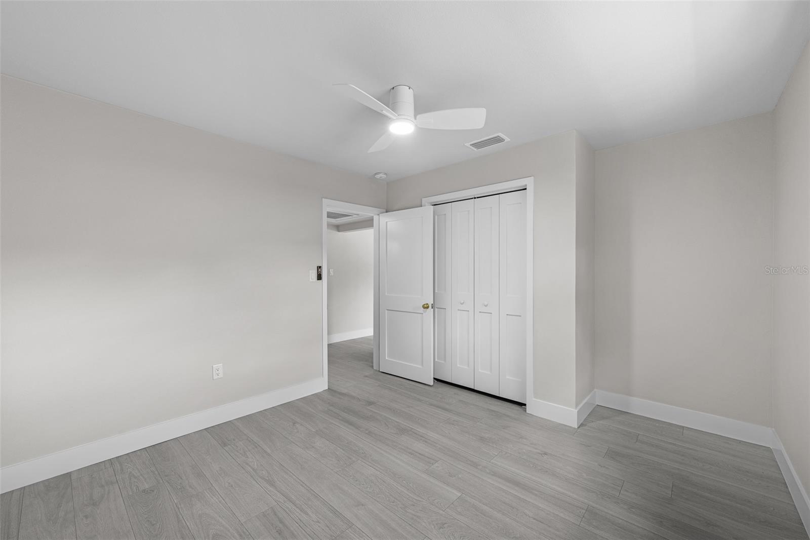 WINIFRED PARK - Residential