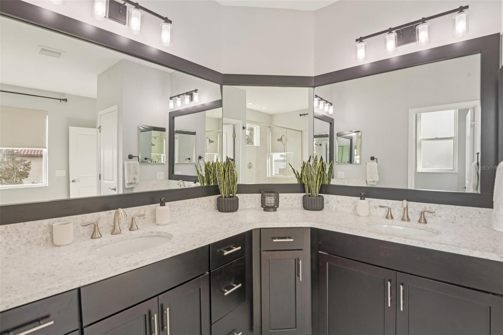 KEYSTONE RIDGE ESTATES - Residential