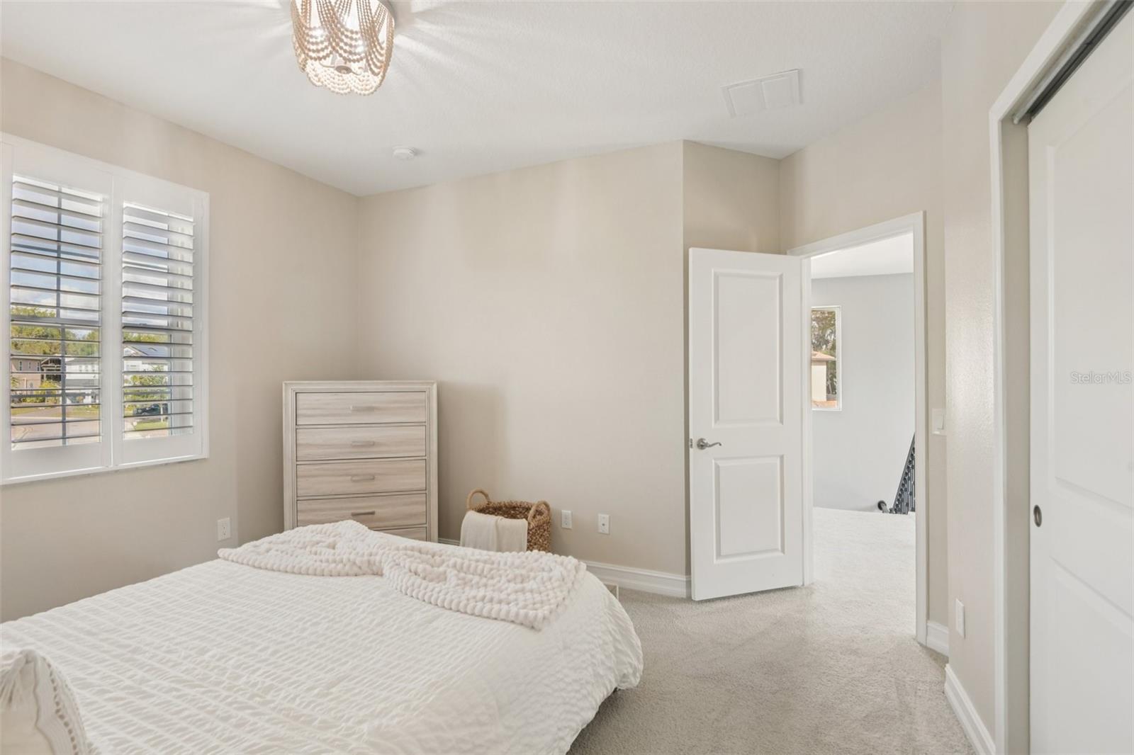 KEYSTONE RIDGE ESTATES - Residential