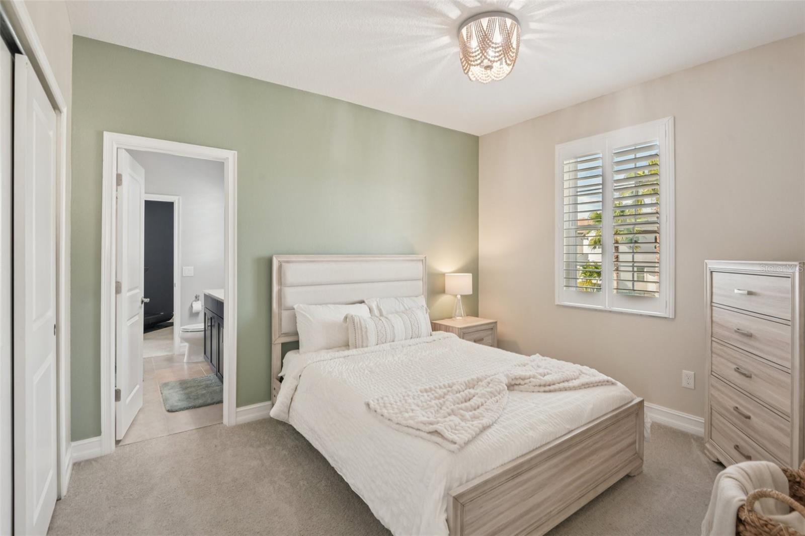 KEYSTONE RIDGE ESTATES - Residential