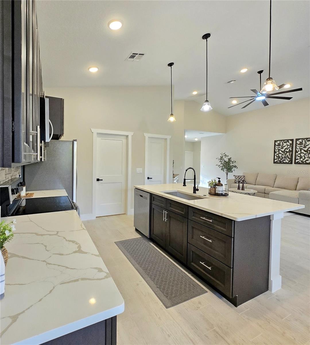 SPRING LAKE VILL 06 - Residential