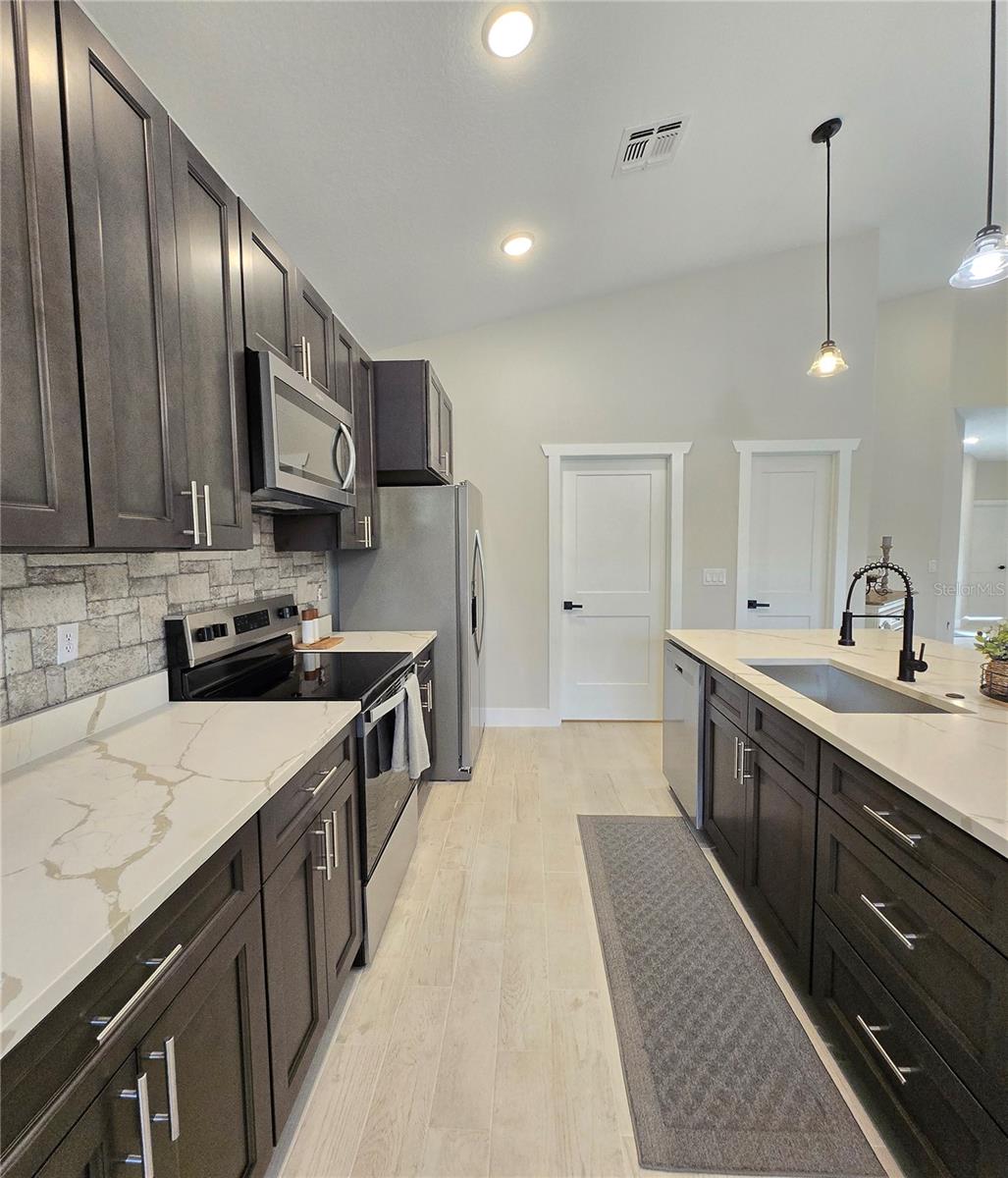 SPRING LAKE VILL 06 - Residential