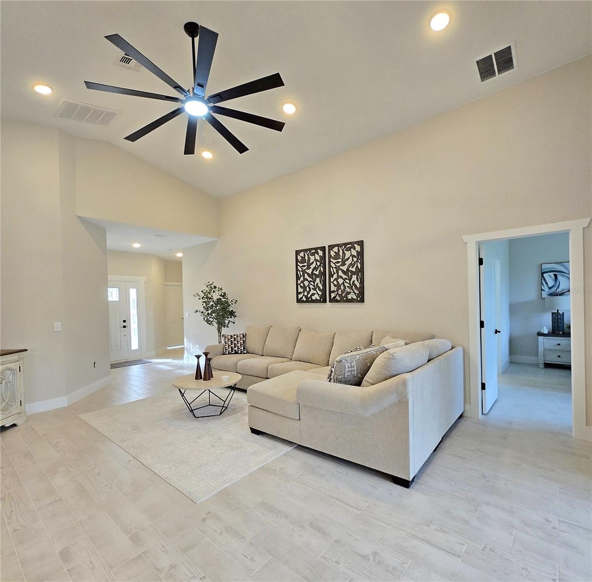 SPRING LAKE VILL 06 - Residential