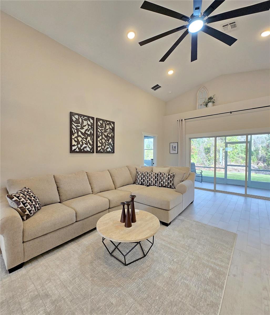 SPRING LAKE VILL 06 - Residential