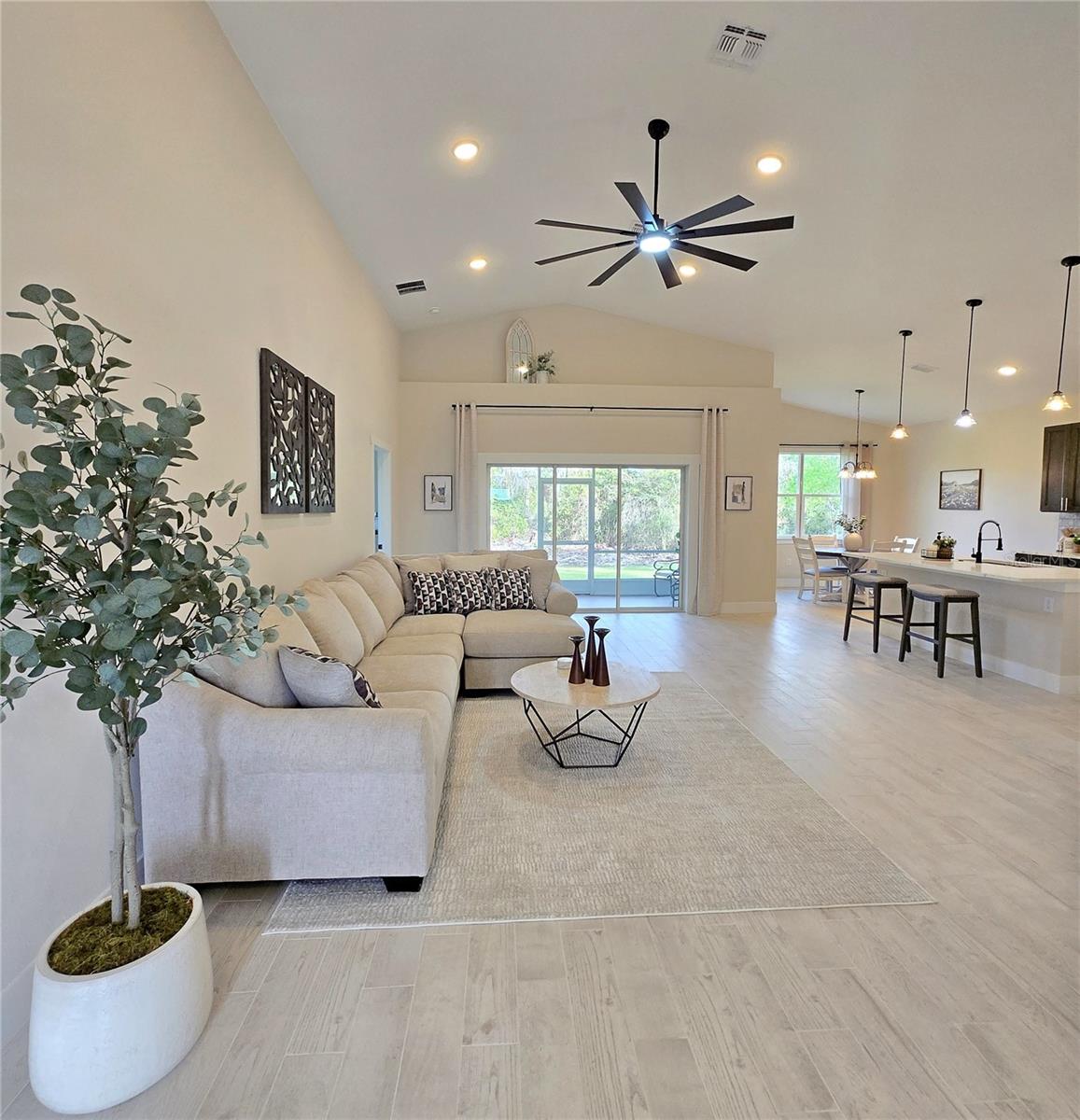 SPRING LAKE VILL 06 - Residential