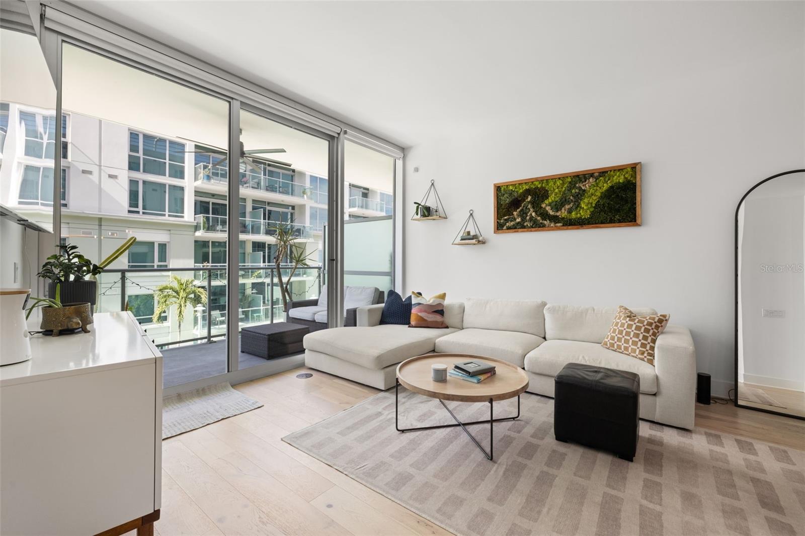 THE PLACE AT CHANNELSIDE A CON - Residential