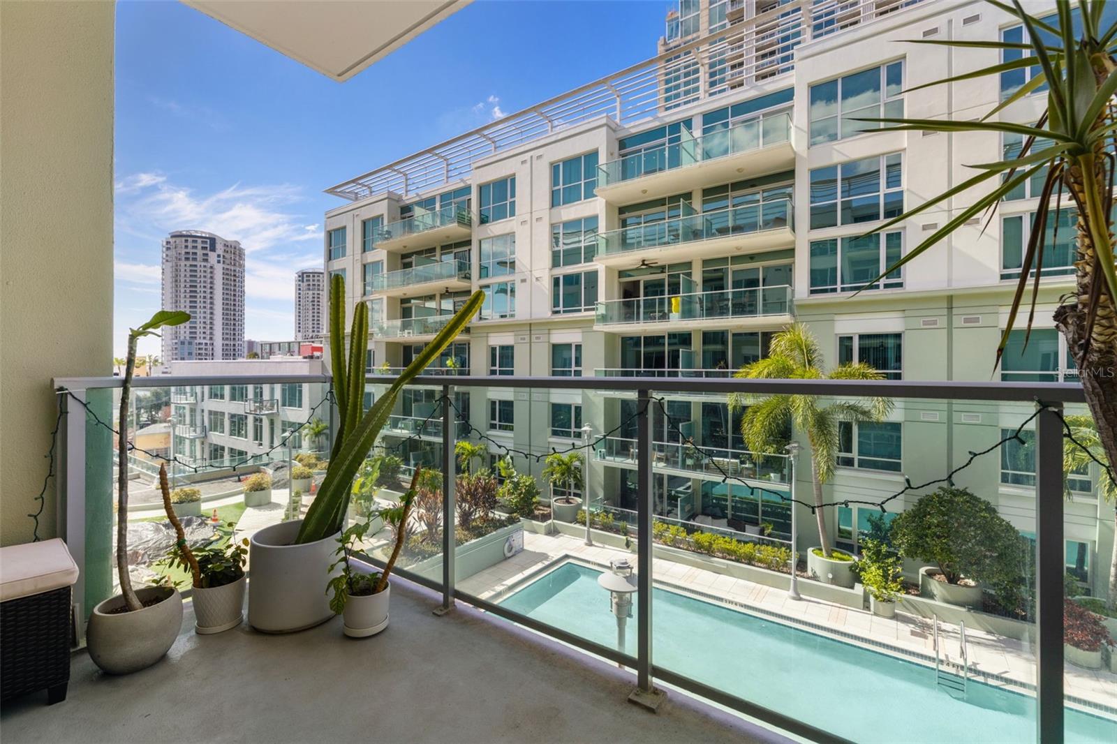 THE PLACE AT CHANNELSIDE A CON - Residential