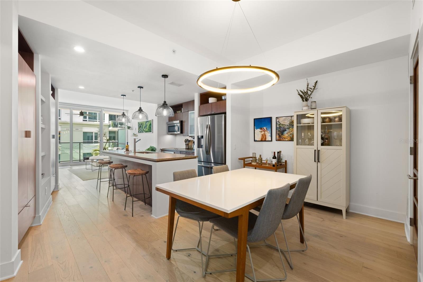 THE PLACE AT CHANNELSIDE A CON - Residential