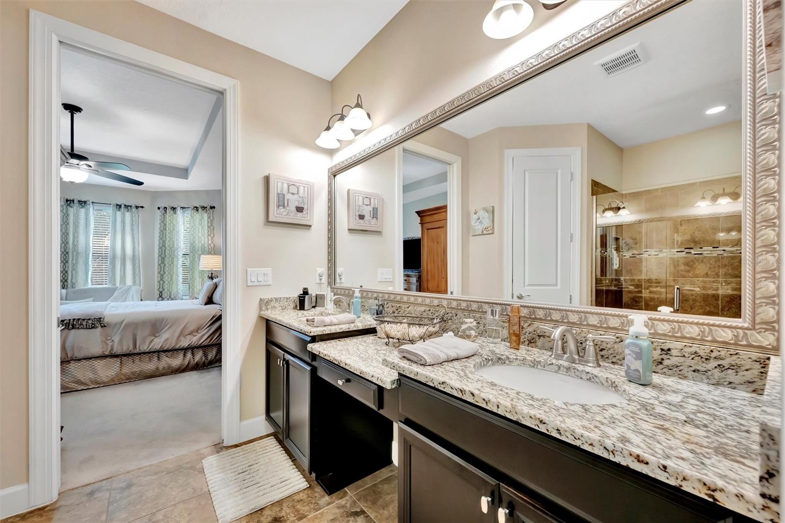 ARTISAN LAKES ESPLANADE PH II - Residential