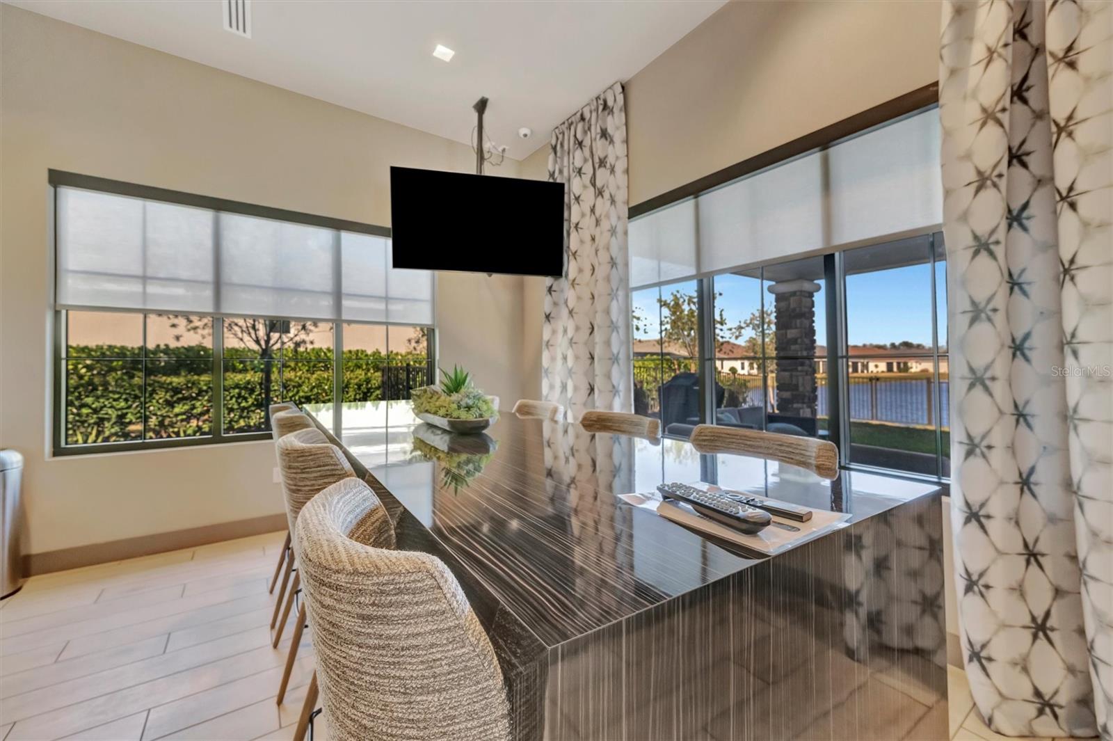 ARTISAN LAKES ESPLANADE PH II - Residential