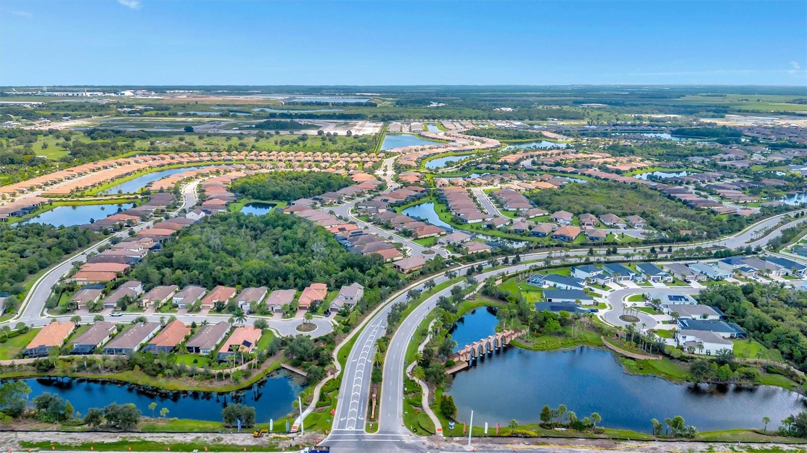 ARTISAN LAKES ESPLANADE PH II - Residential