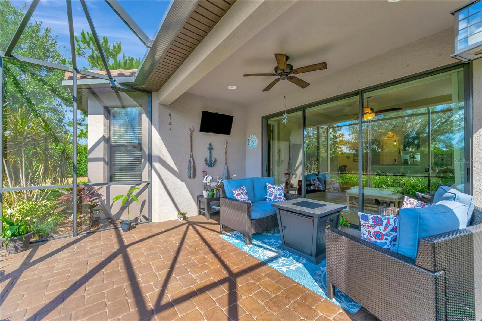 ARTISAN LAKES ESPLANADE PH II - Residential