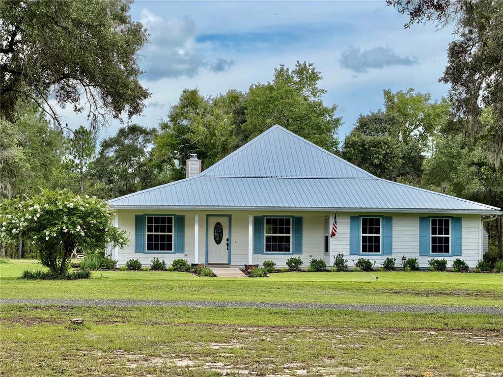 Photo of 14190 NE 75th Street, Bronson, FL 32621 (MLS # V4950060)