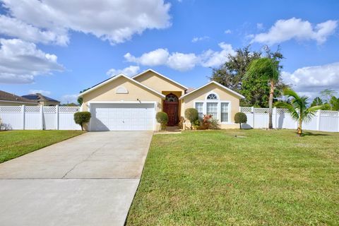 A home in SEBRING