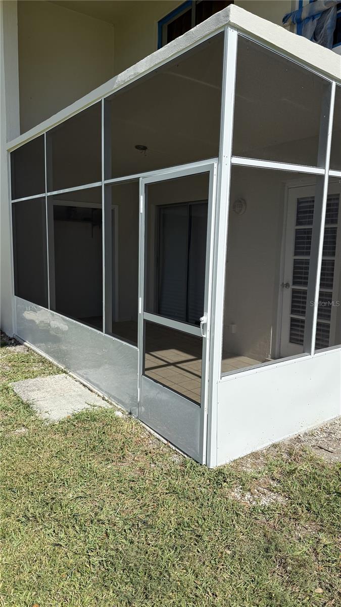 CAPE SHORES APT - Residential