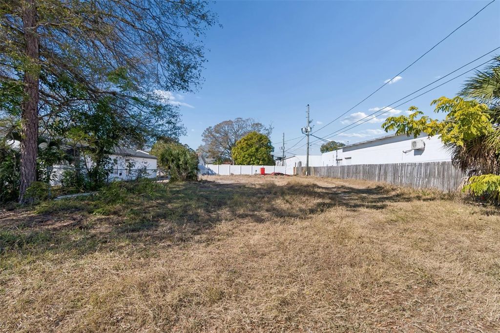 Photo of 0 42nd St S, St Petersburg, FL 33711 (MLS # TB8474491)