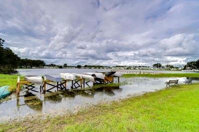 ZEPHYR SHORES - Residential