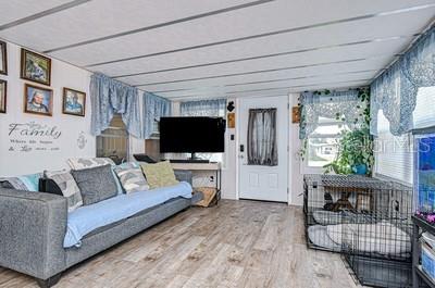 ZEPHYR SHORES - Residential