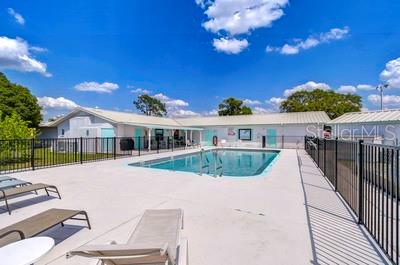 ZEPHYR SHORES - Residential