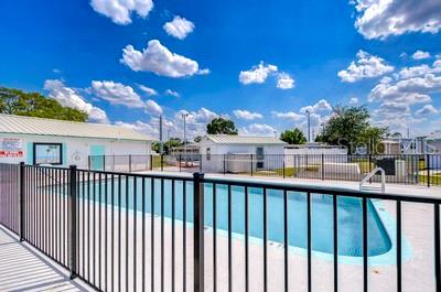 ZEPHYR SHORES - Residential