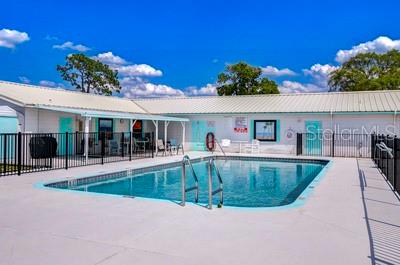 ZEPHYR SHORES - Residential