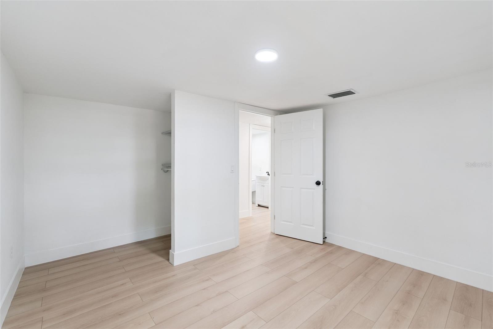 HAZEL CREST - Residential